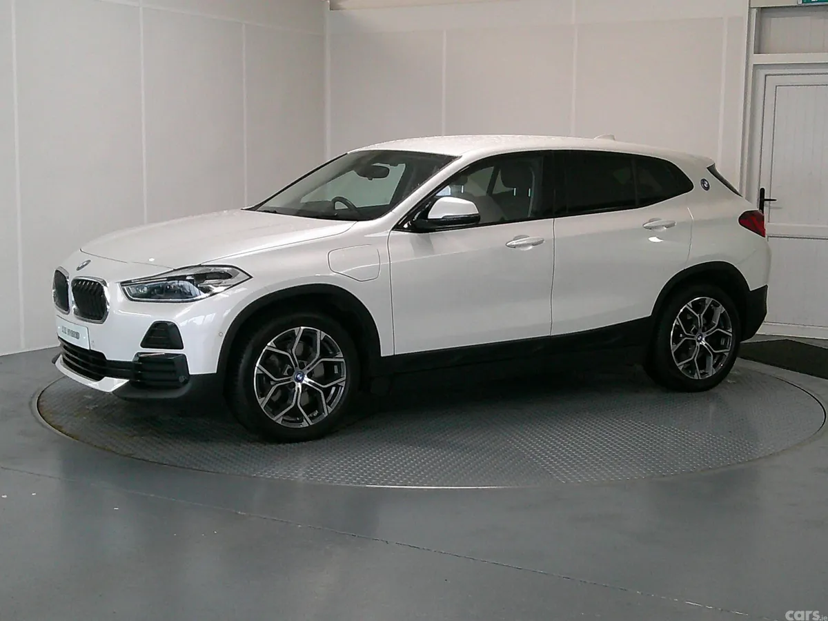 BMW X2 SUV, Petrol Hybrid, 2023, White