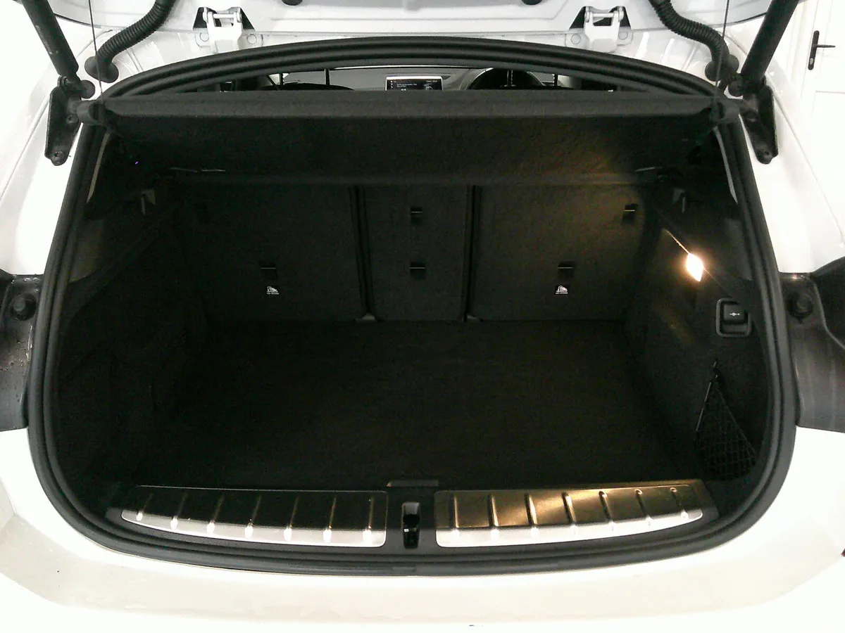 BMW X2 SUV, Petrol Hybrid, 2023, White