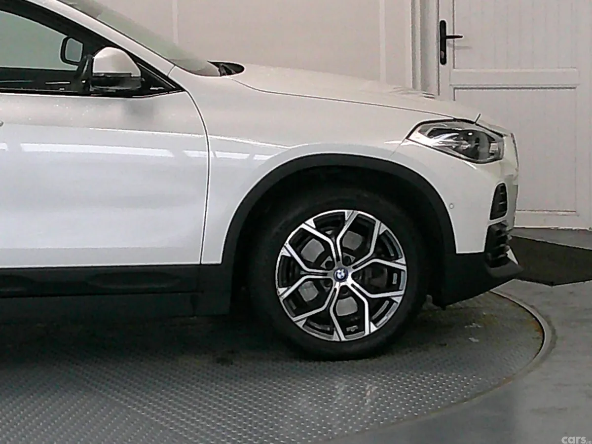 BMW X2 SUV, Petrol Hybrid, 2023, White