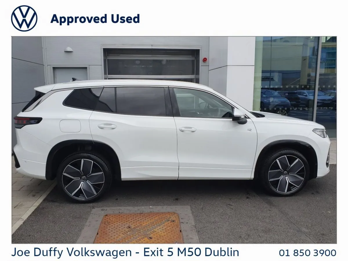 Volkswagen Tayron SUV, Petrol Plug-in Hybrid, 2026, White