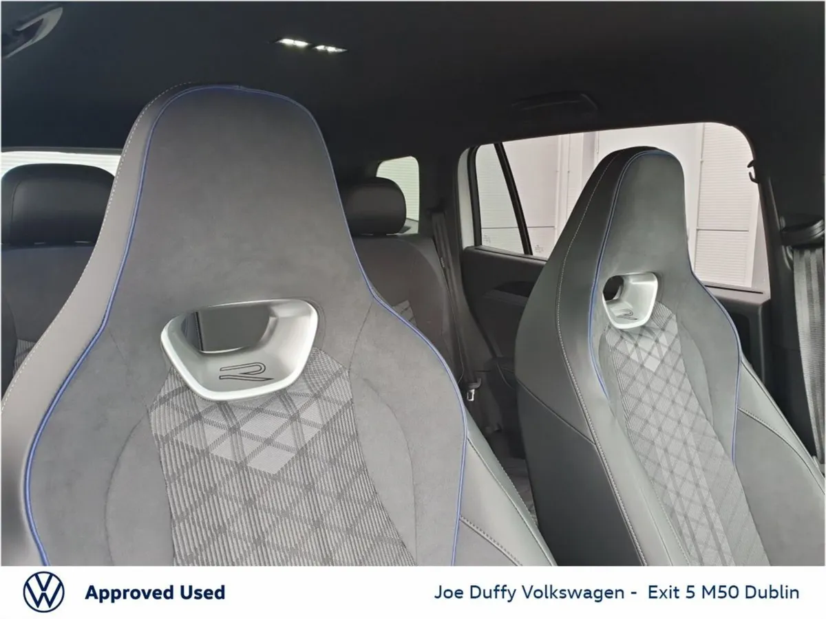 Volkswagen Tayron SUV, Petrol Plug-in Hybrid, 2026, White