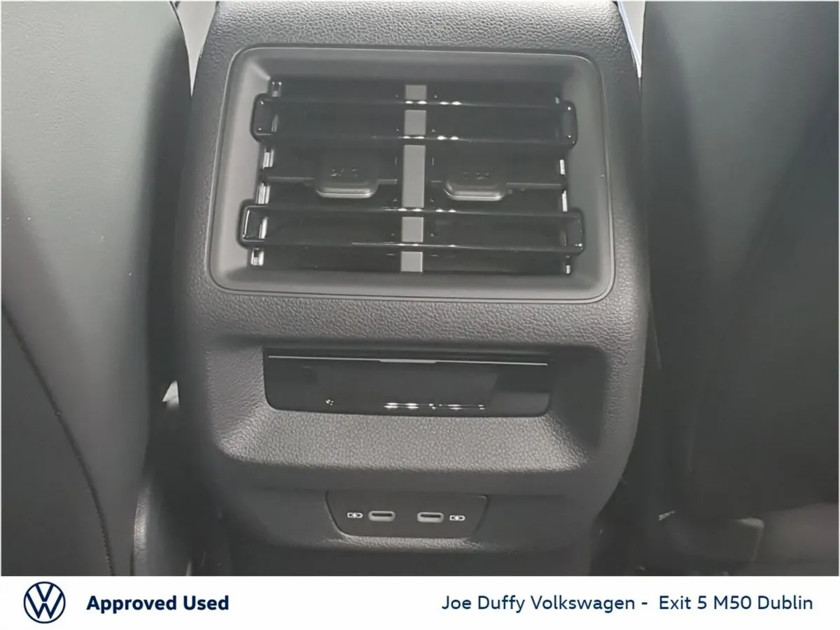 Volkswagen Tayron SUV, Petrol Plug-in Hybrid, 2026, White
