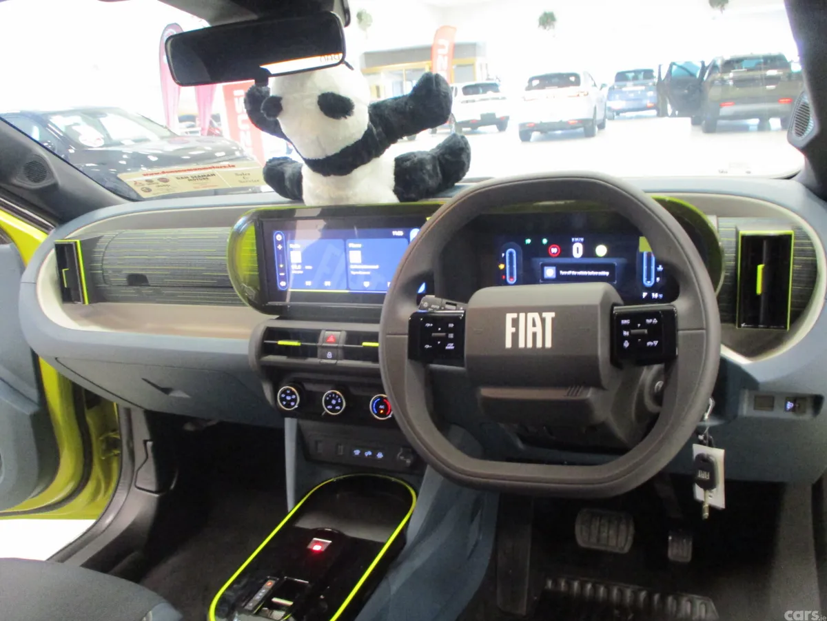 Fiat Grande Panda Hatchback, Petrol Hybrid, 2026, Yellow