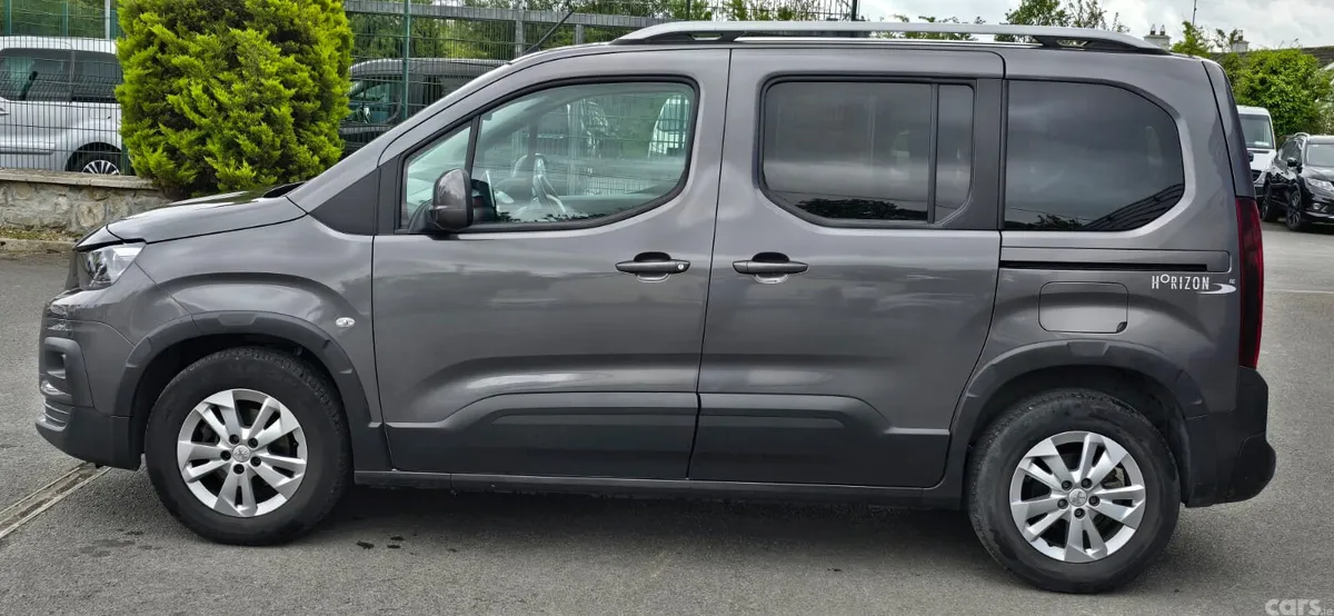 Peugeot Rifter MPV, Diesel, 2022, Grey