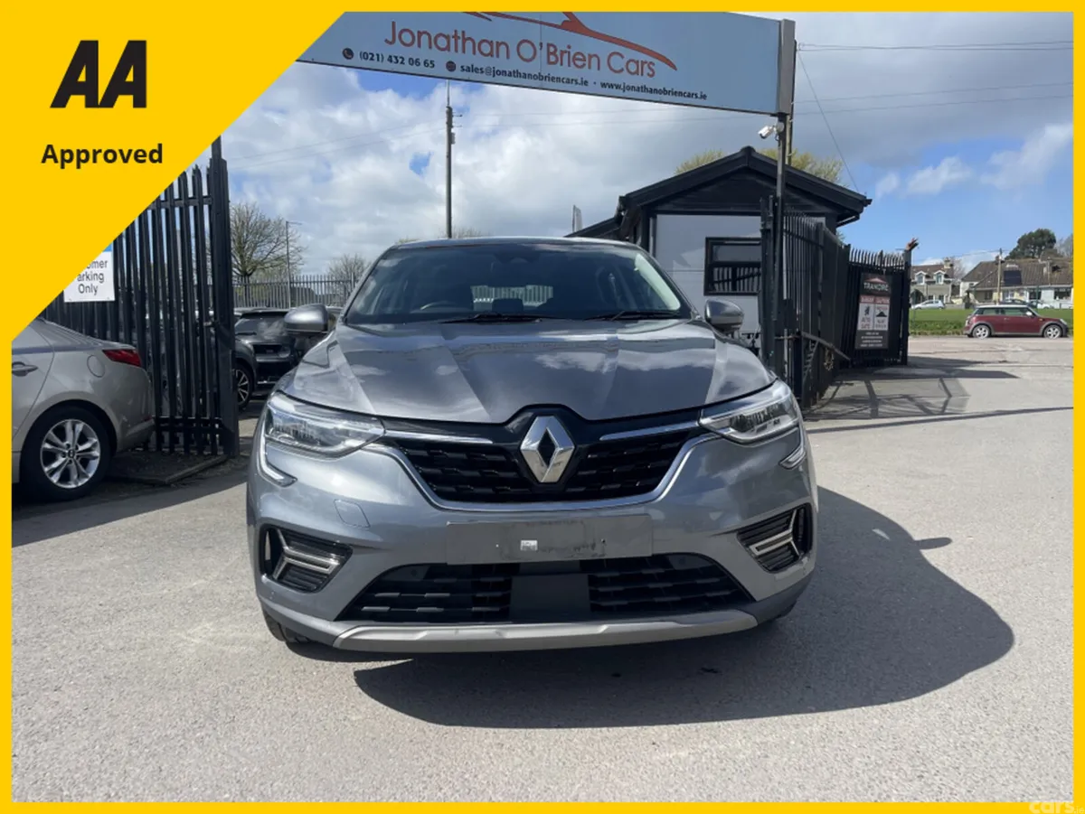 Renault Arkana SUV, Petrol Plug-in Hybrid, 2022, Grey