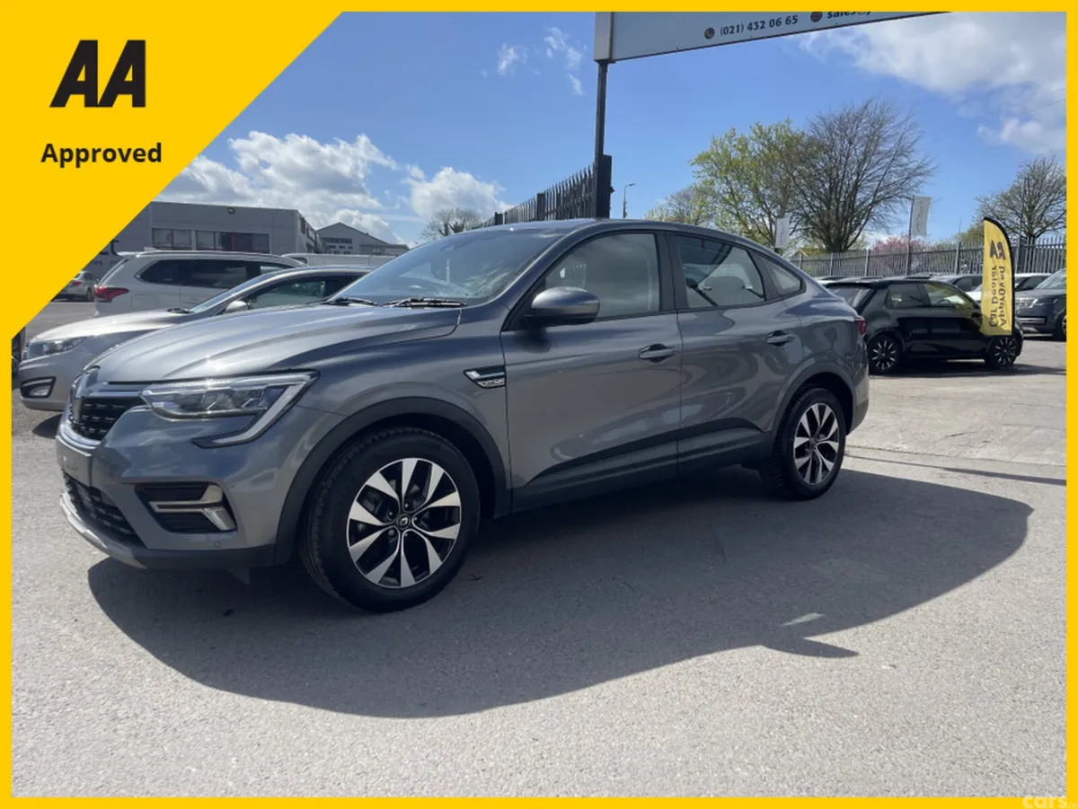 Renault Arkana SUV, Petrol Plug-in Hybrid, 2022, Grey