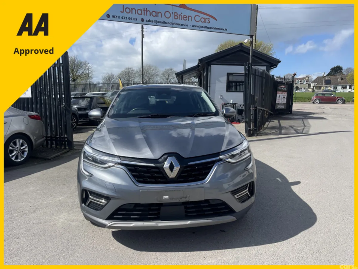 Renault Arkana SUV, Petrol Plug-in Hybrid, 2022, Grey