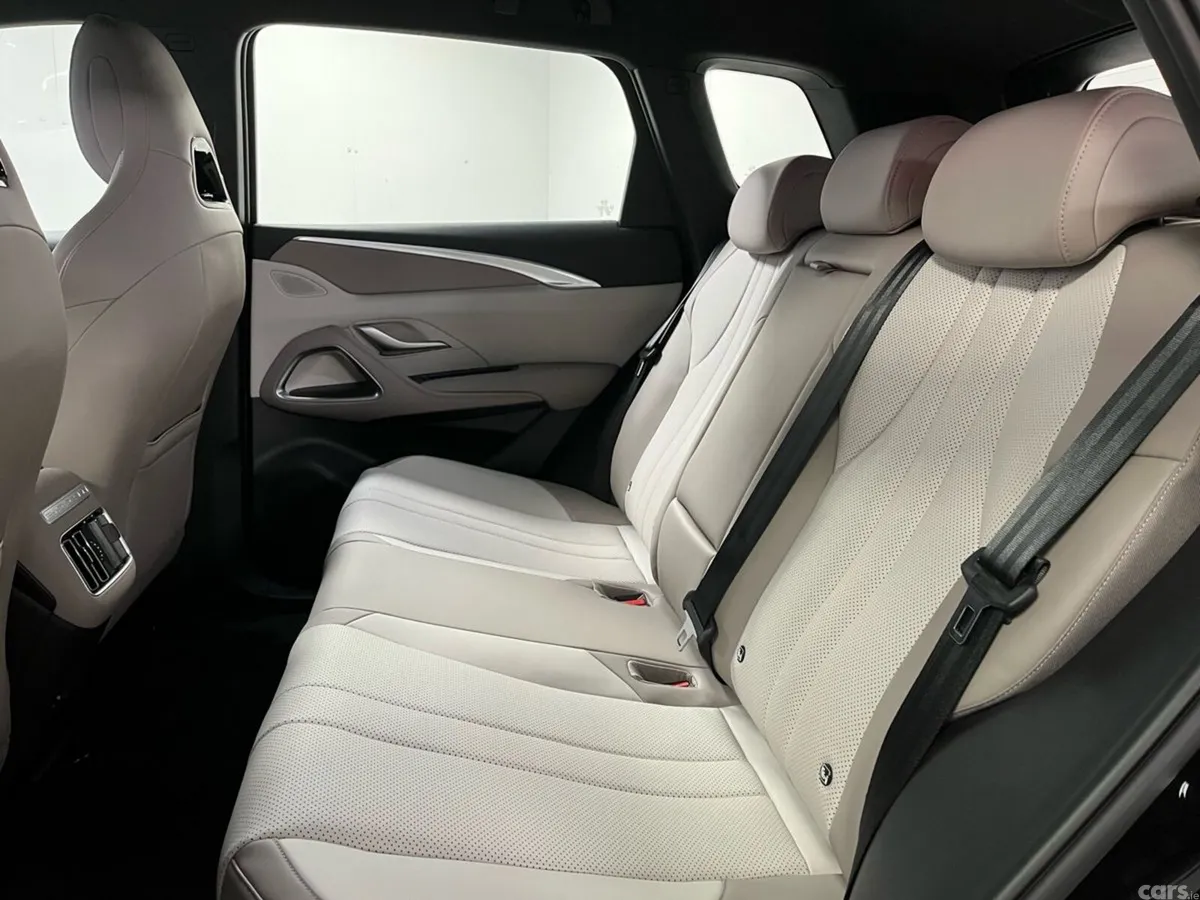 BYD SEALION 5 SUV, Petrol Plug-in Hybrid, 2026, 