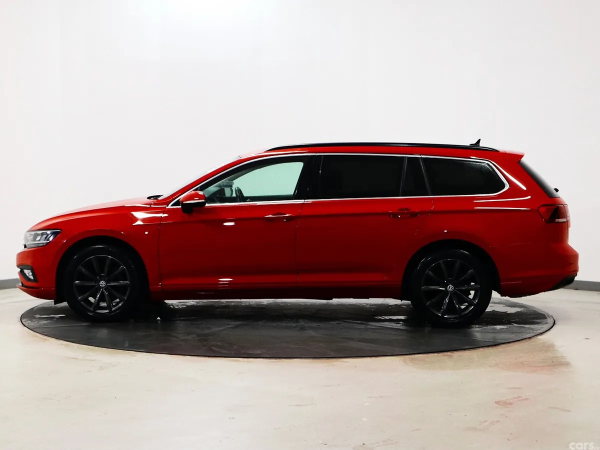 Volkswagen Passat Estate, Petrol, 2022, Red
