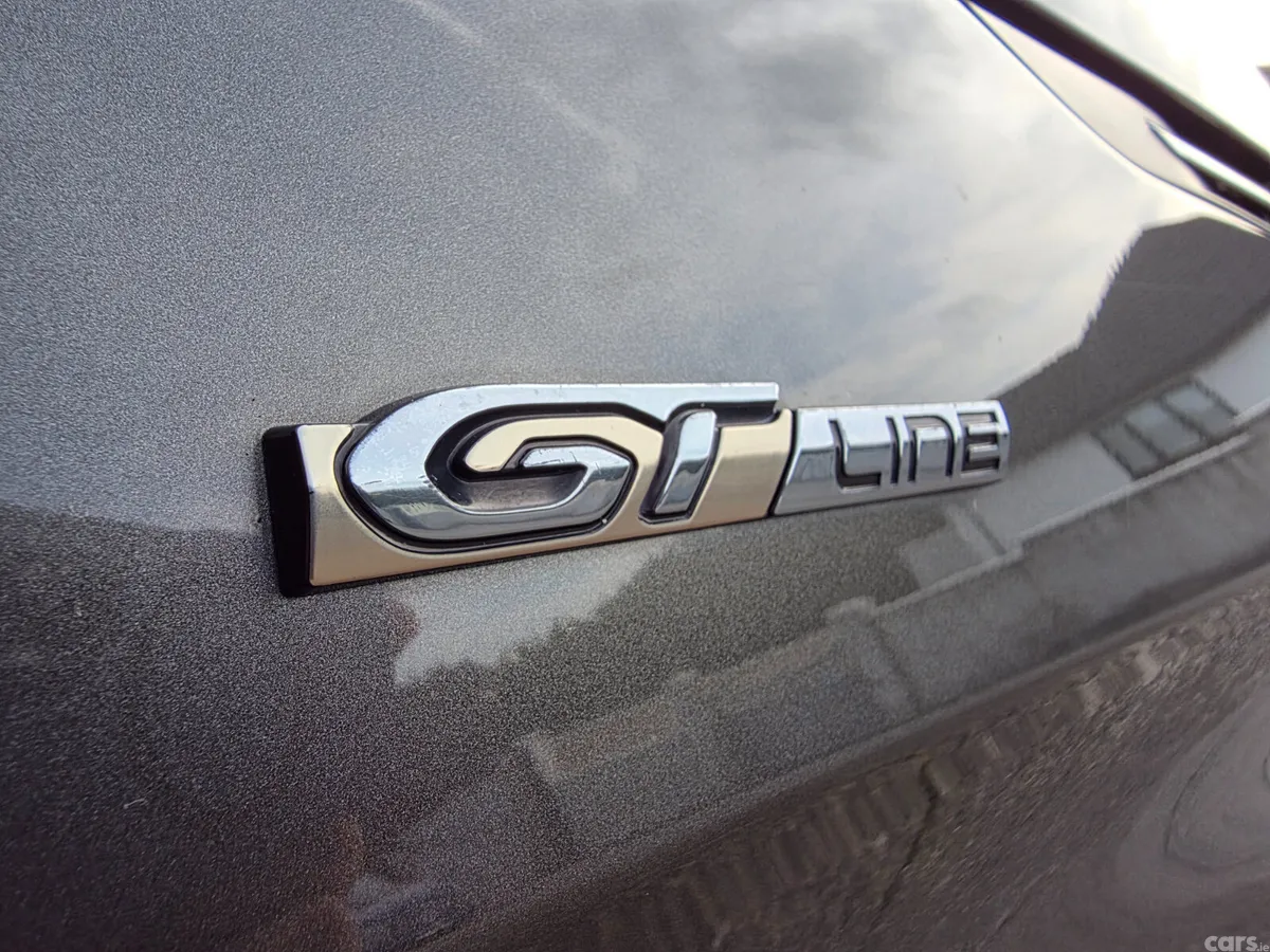 Peugeot 3008 SUV, Petrol, 2019, Grey