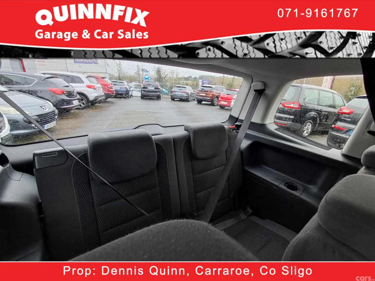 Volkswagen Touran MPV, Diesel, 2015, Silver