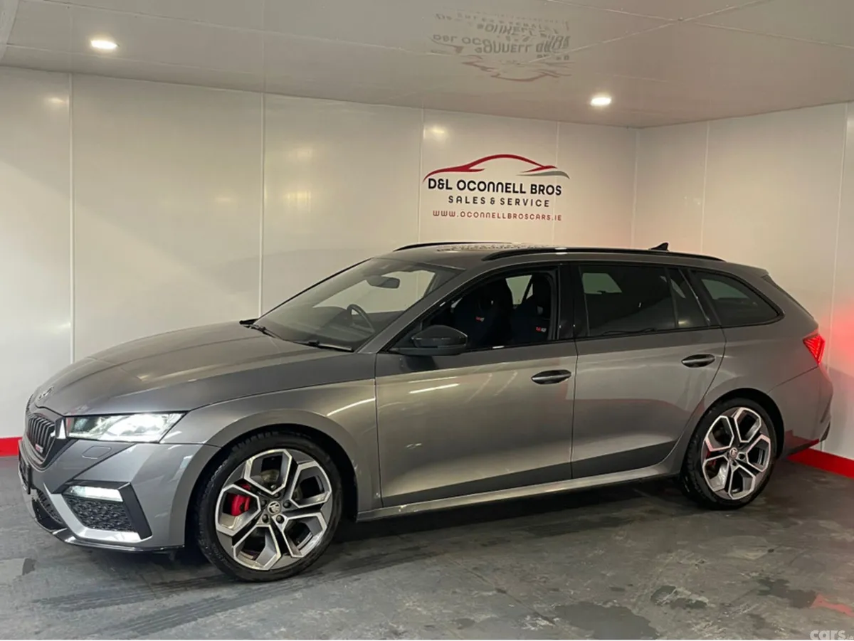 Skoda Octavia Estate, Diesel, 2022, Grey