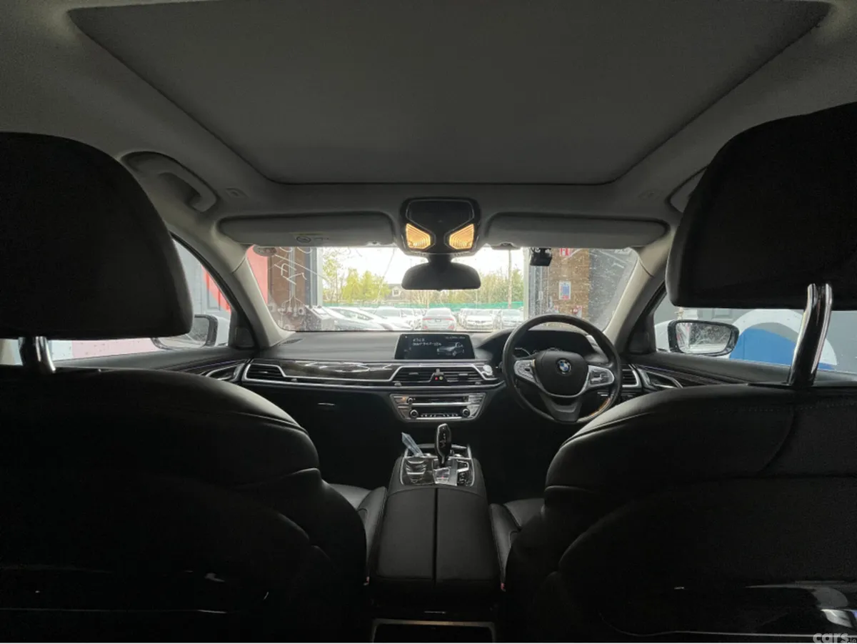 BMW 7-Series Saloon, Petrol Plug-in Hybrid, 2017, White