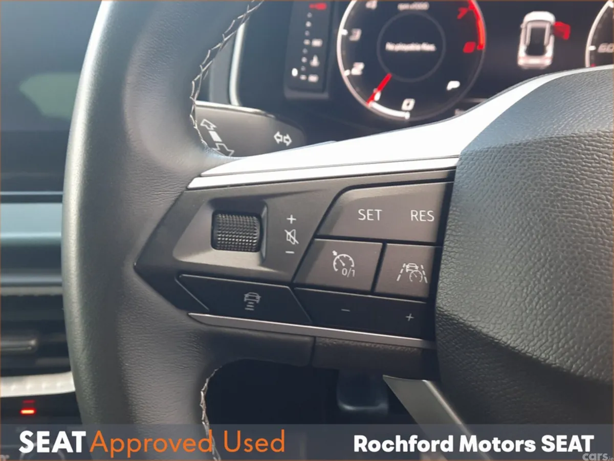 SEAT Arona Hatchback, Petrol, 2024, Grey