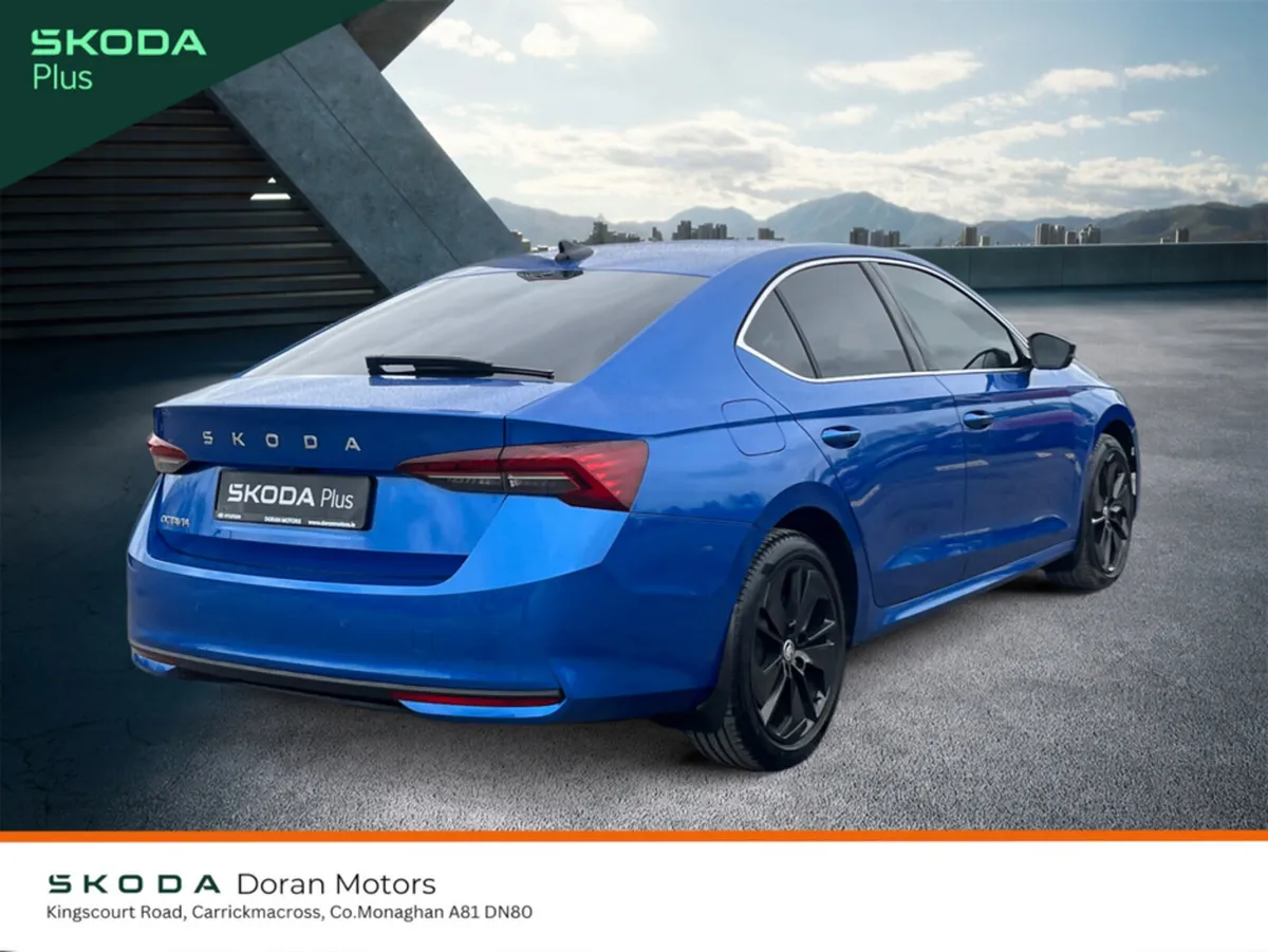 Skoda Octavia Saloon, Diesel, 2025, Blue