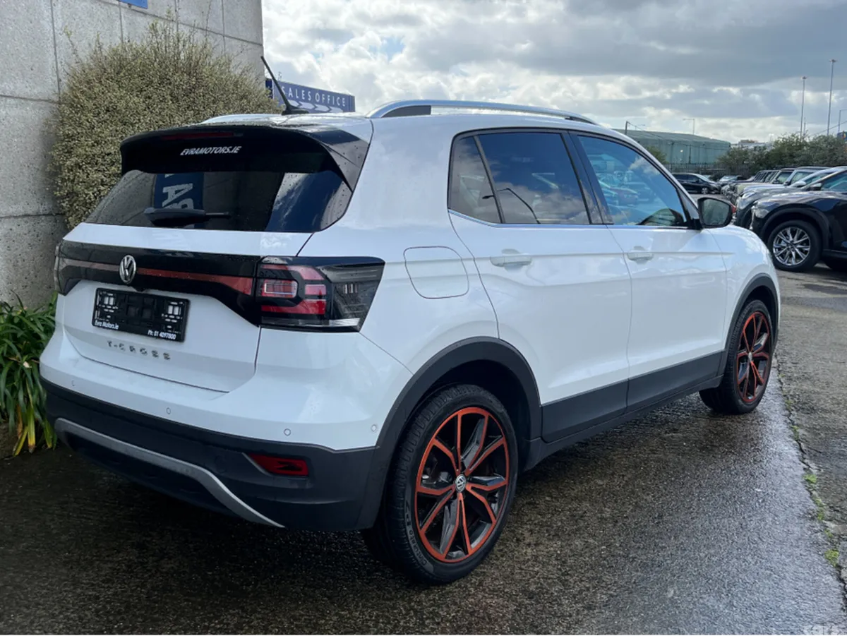 Volkswagen T-Cross SUV, Petrol, 2020, White
