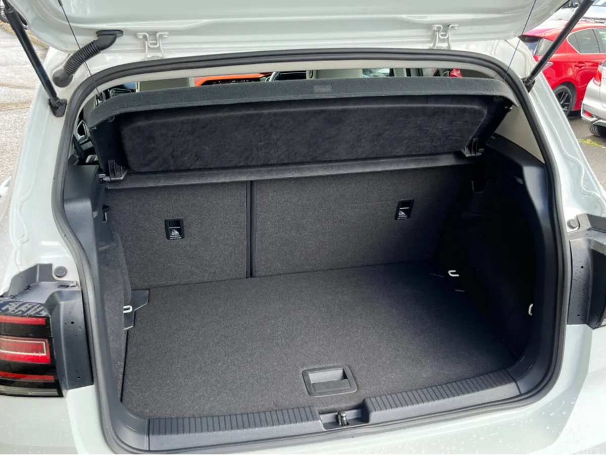 Volkswagen T-Cross SUV, Petrol, 2020, White