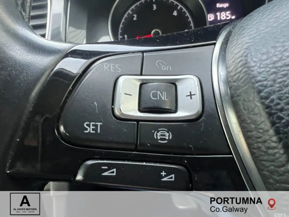 Volkswagen Golf Hatchback, Diesel, 2019, Blue
