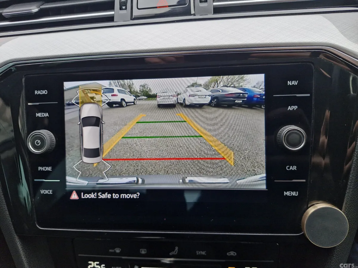 Volkswagen Passat Saloon, Diesel, 2022, Grey