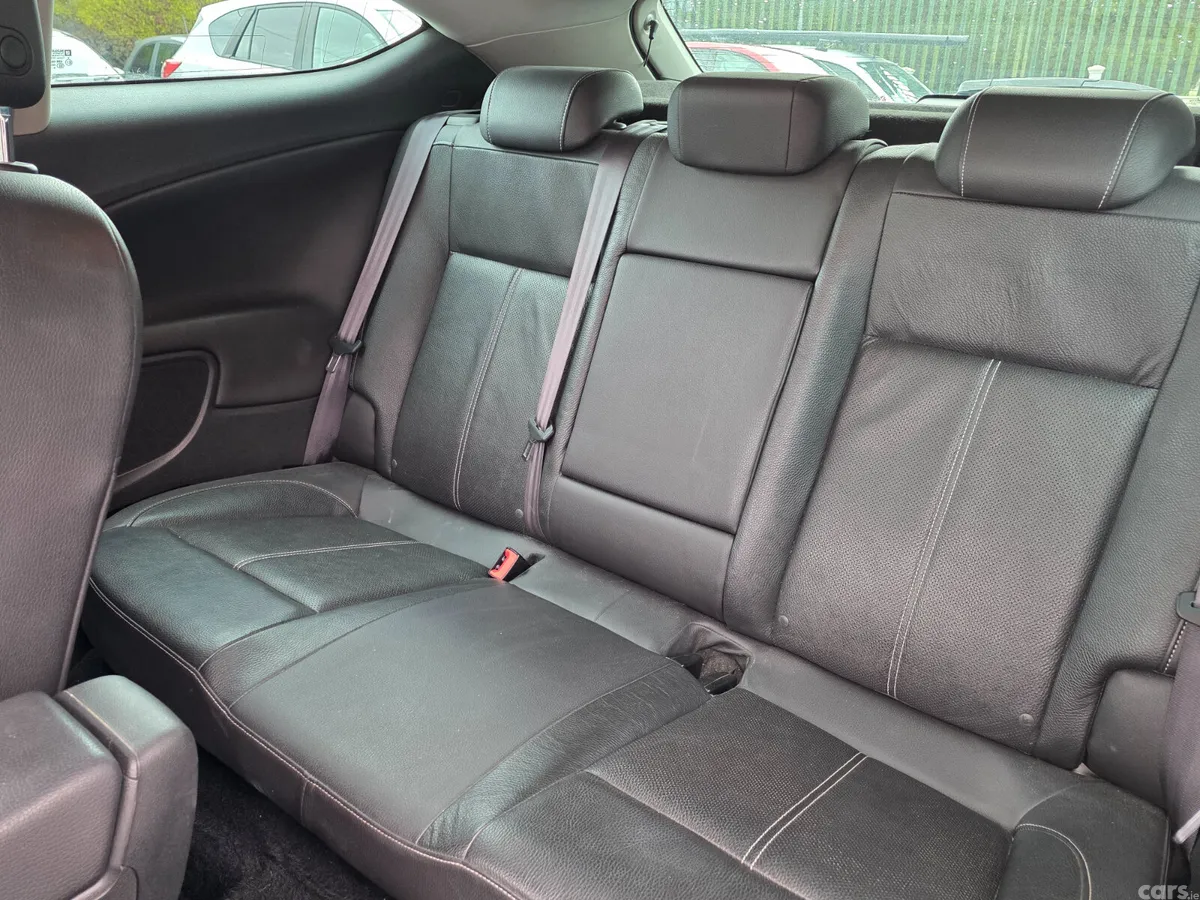 Vauxhall Astra Hatchback, Petrol, 2017, White