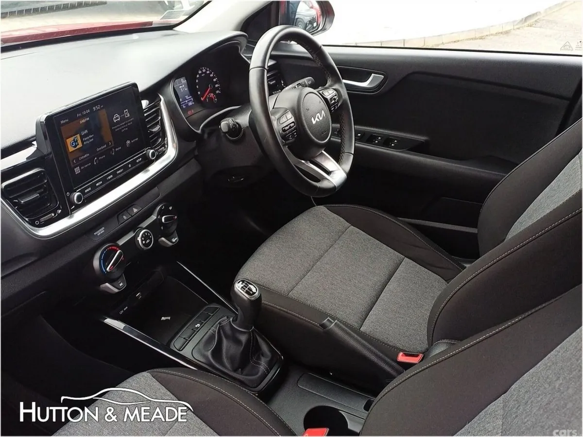 Kia Stonic Hatchback, Petrol, 2023, Red