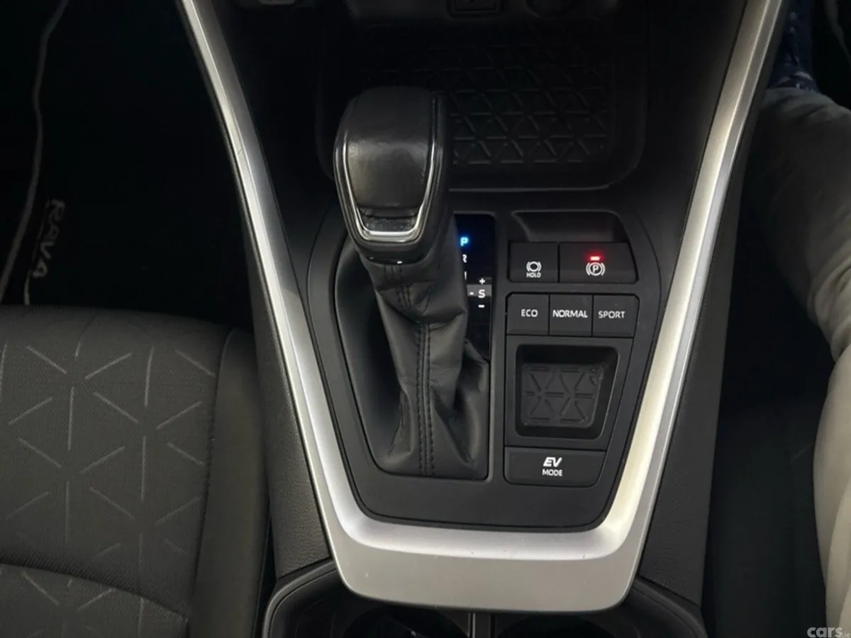 Toyota RAV4 SUV, Petrol Hybrid, 2024, Grey