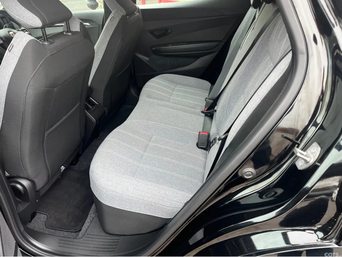 Renault Megane E-Tech Hatchback, Electric, 2023, Black