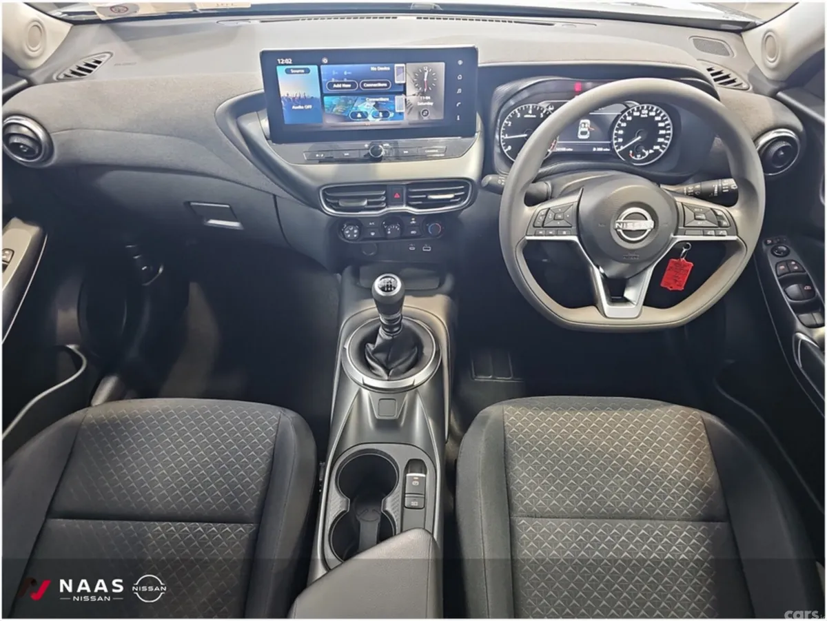 Nissan Juke MPV, Petrol, 2025, Grey