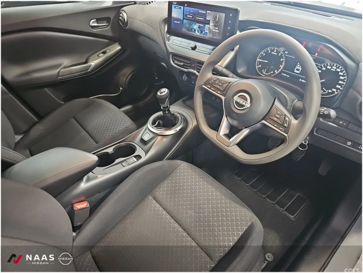 Nissan Juke MPV, Petrol, 2025, Grey