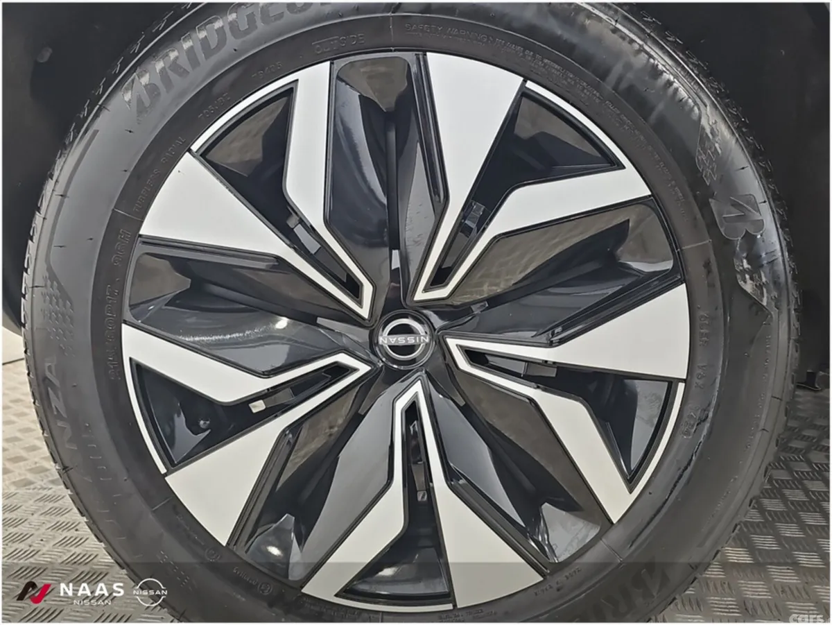 Nissan Juke MPV, Petrol, 2025, Grey