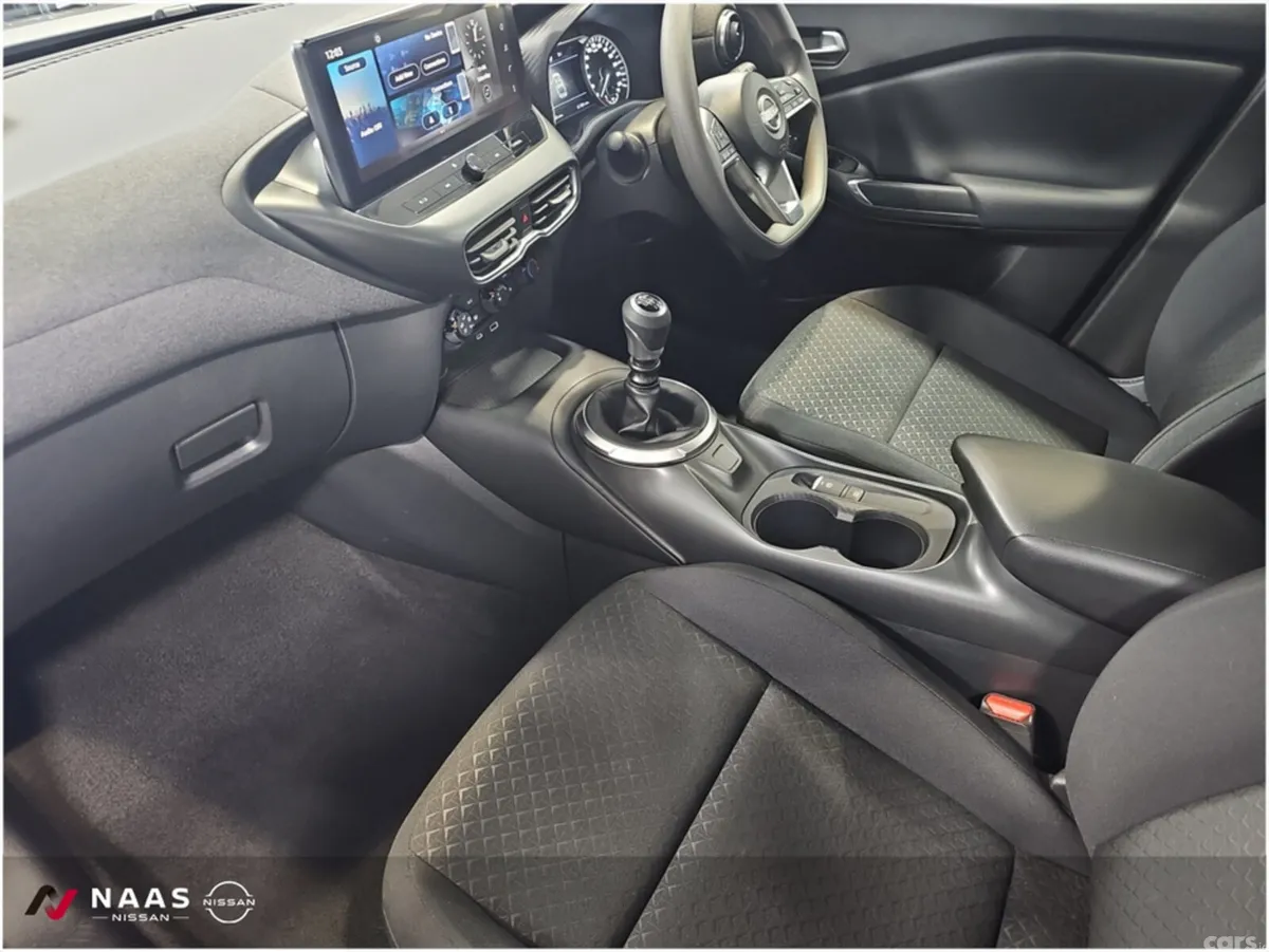 Nissan Juke MPV, Petrol, 2025, Grey