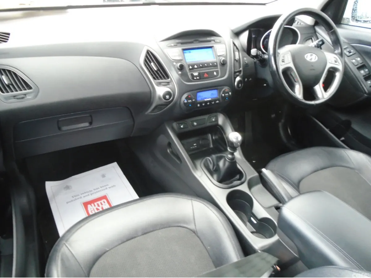 Hyundai ix35 SUV, Diesel, 2015, White