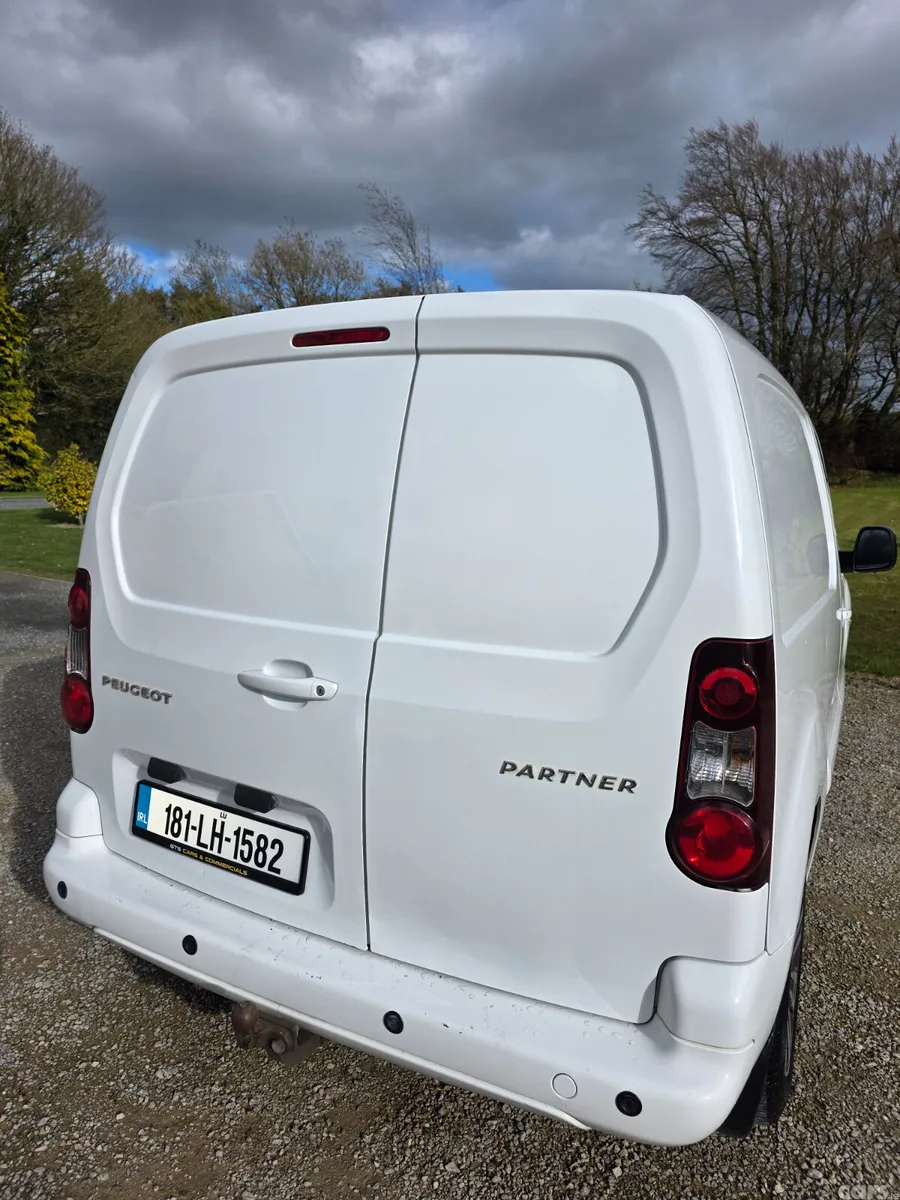 Peugeot Partner MPV, Diesel, 2018, White