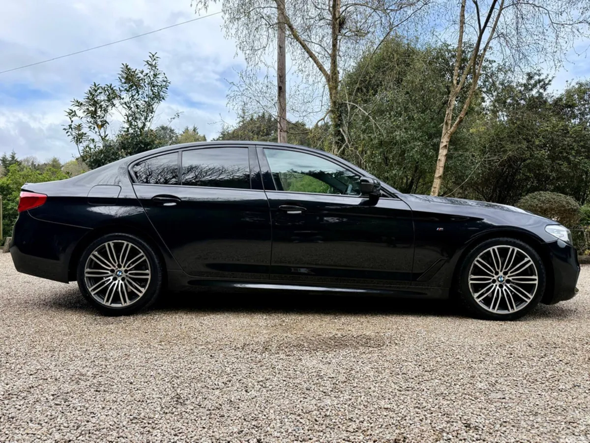 BMW 5-Series Saloon, Diesel, 2019, Black