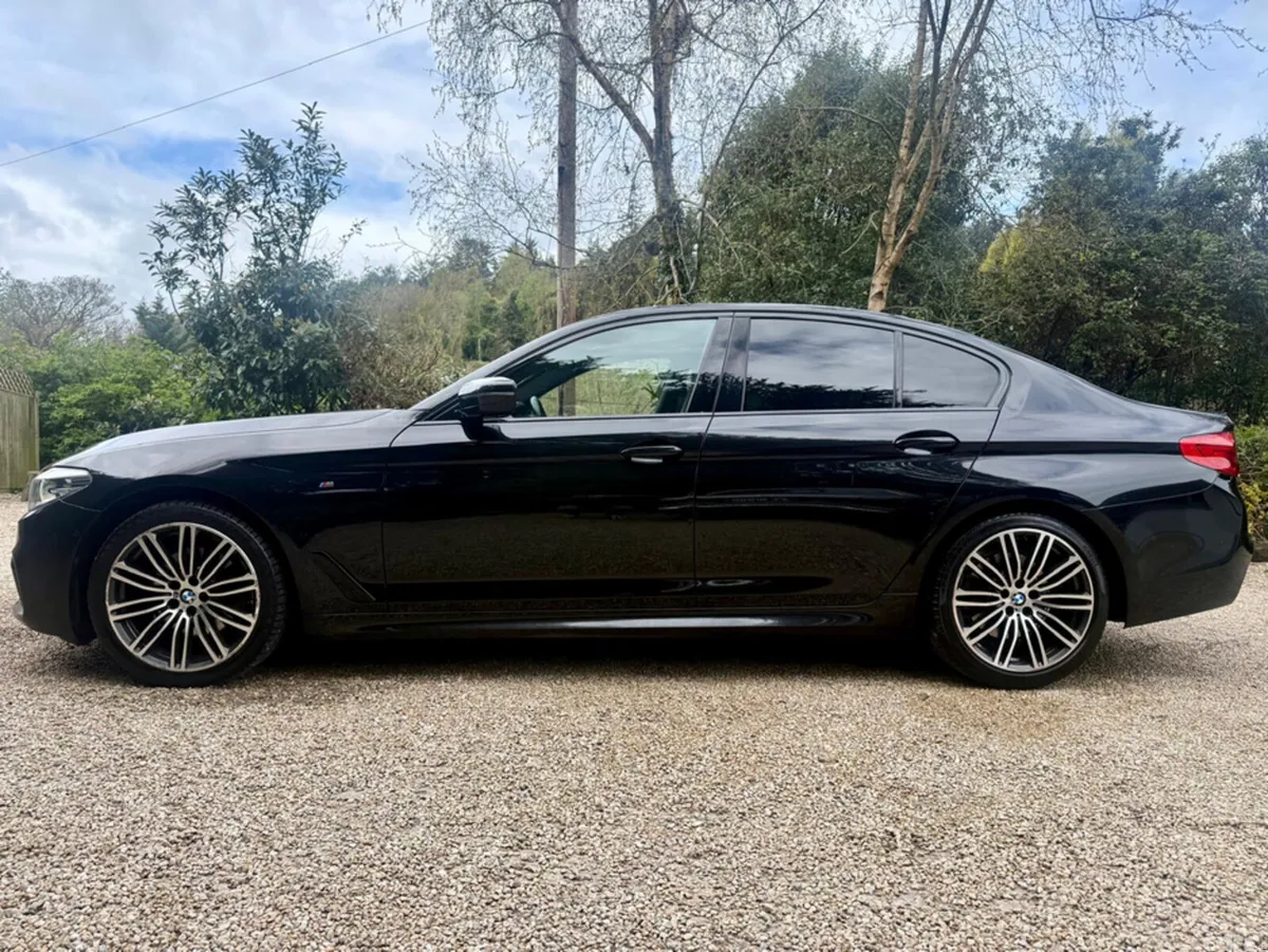 BMW 5-Series Saloon, Diesel, 2019, Black