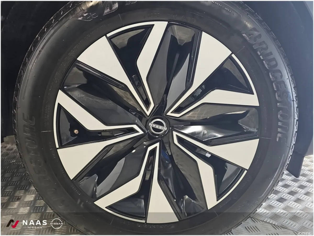 Nissan Juke MPV, Petrol, 2025, Grey