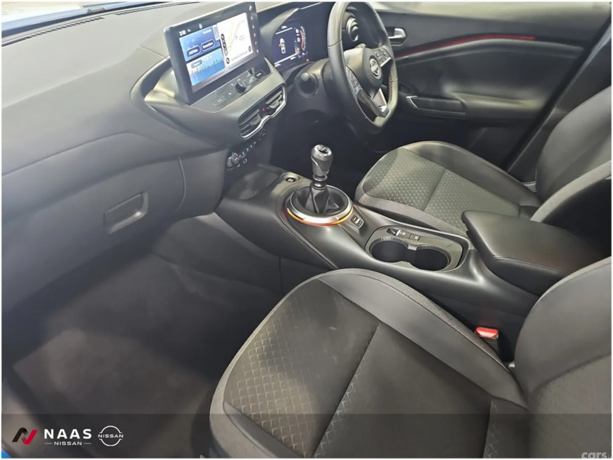 Nissan Juke MPV, Petrol, 2025, Blue