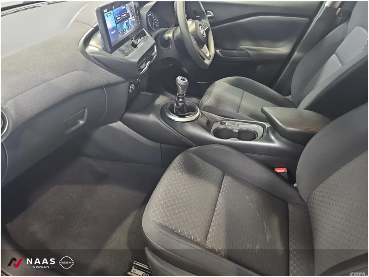 Nissan Juke MPV, Petrol, 2025, Grey