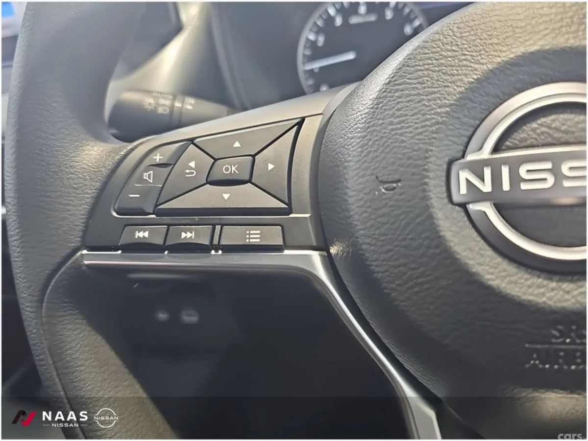 Nissan Juke MPV, Petrol, 2025, Grey