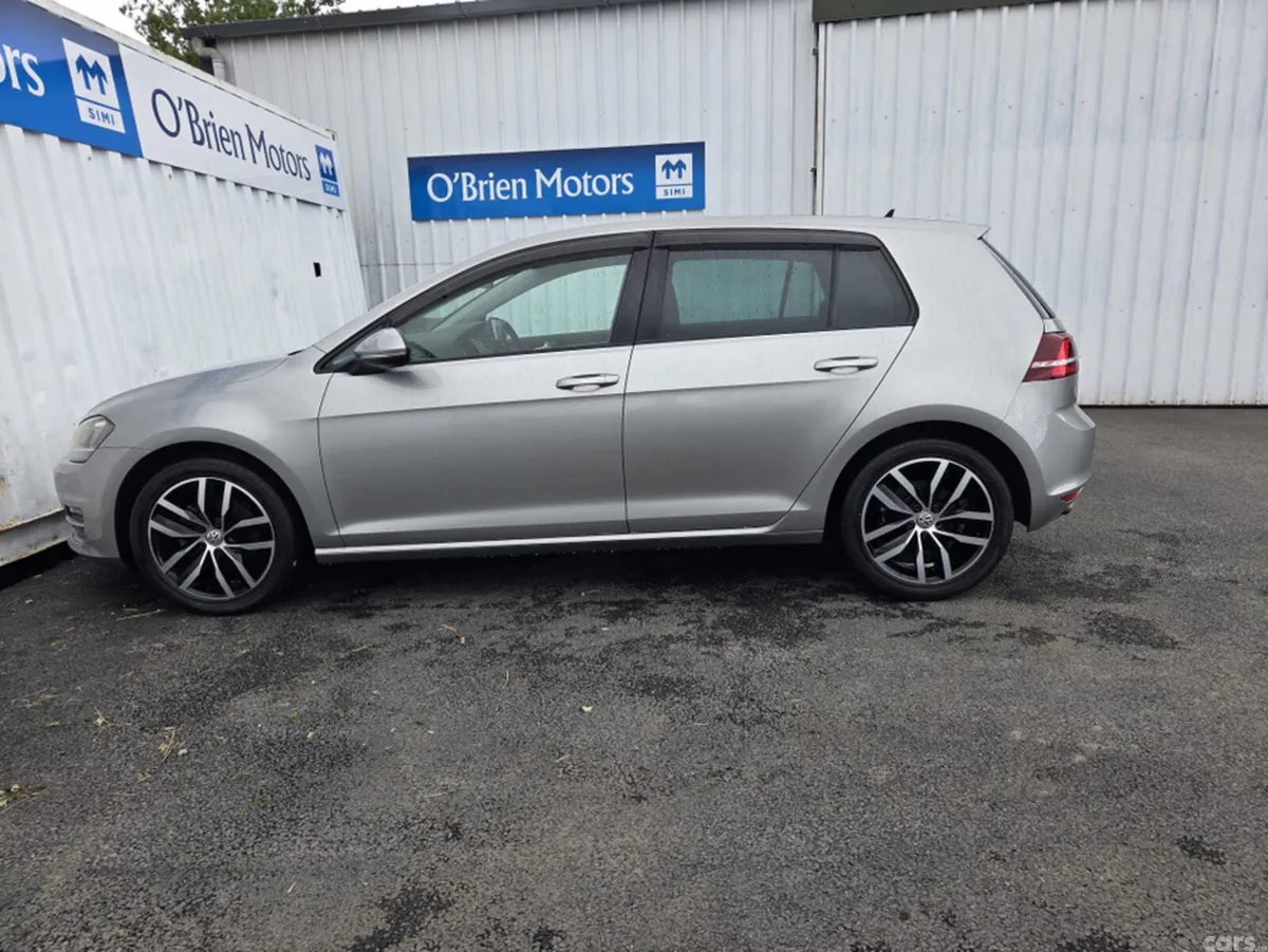 Volkswagen Golf Hatchback, Petrol, 2017, Silver