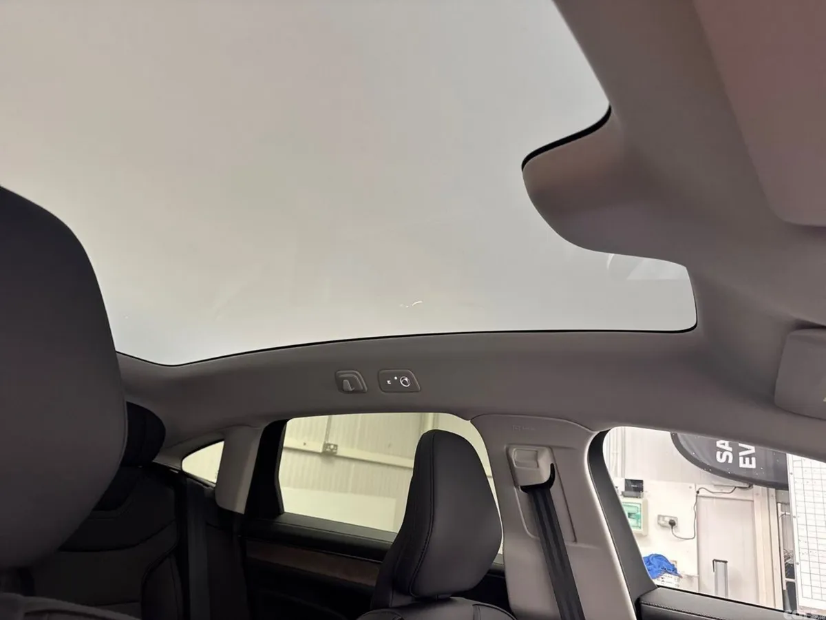 Volvo ES90 Saloon, Electric, 2026, Black