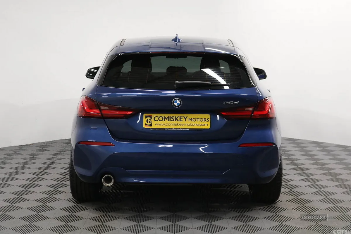 BMW 1-Series Hatchback, Diesel, 2022, Blue