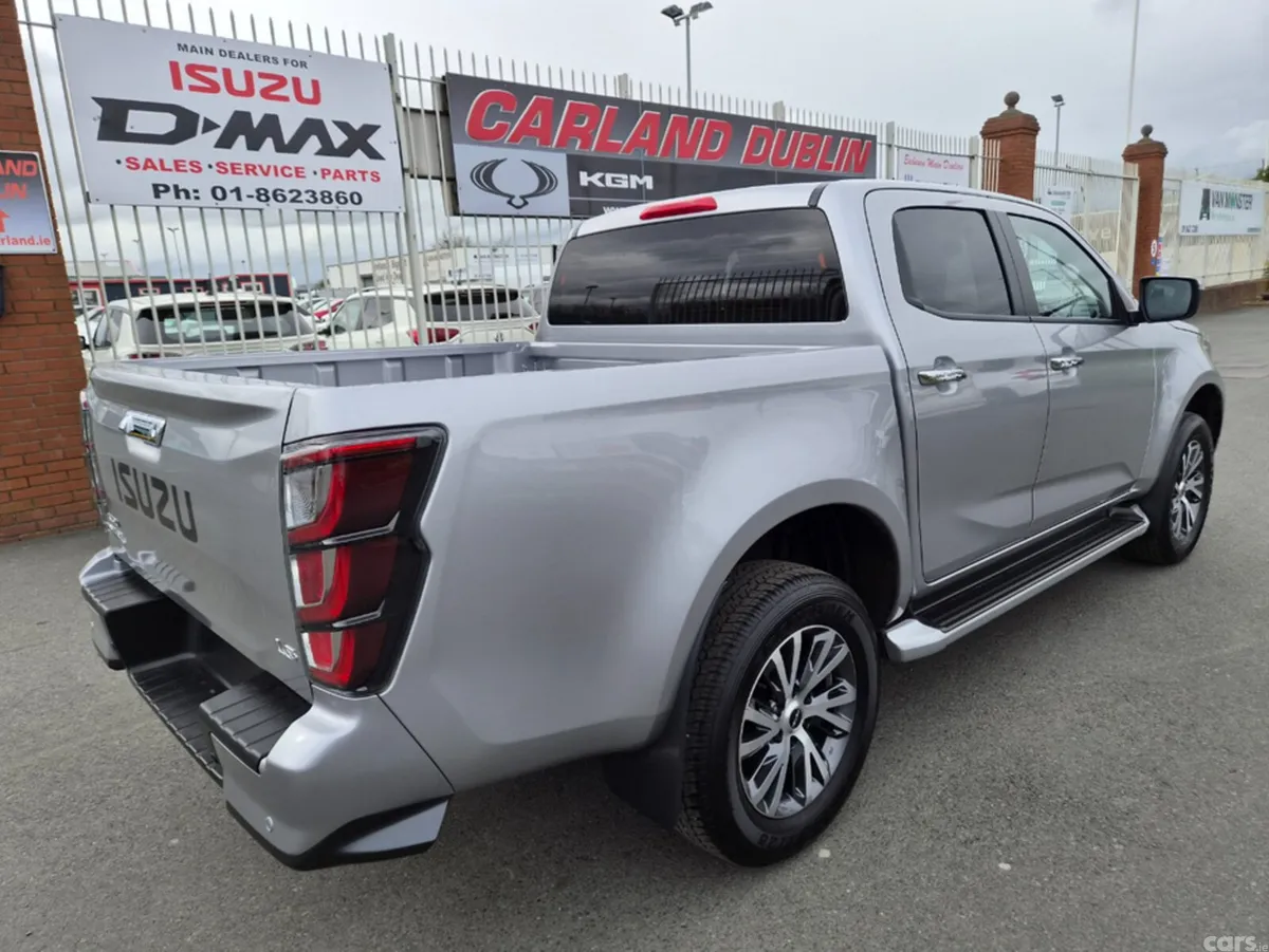 Isuzu D-Max Pick Up, Diesel, 2026, Silver