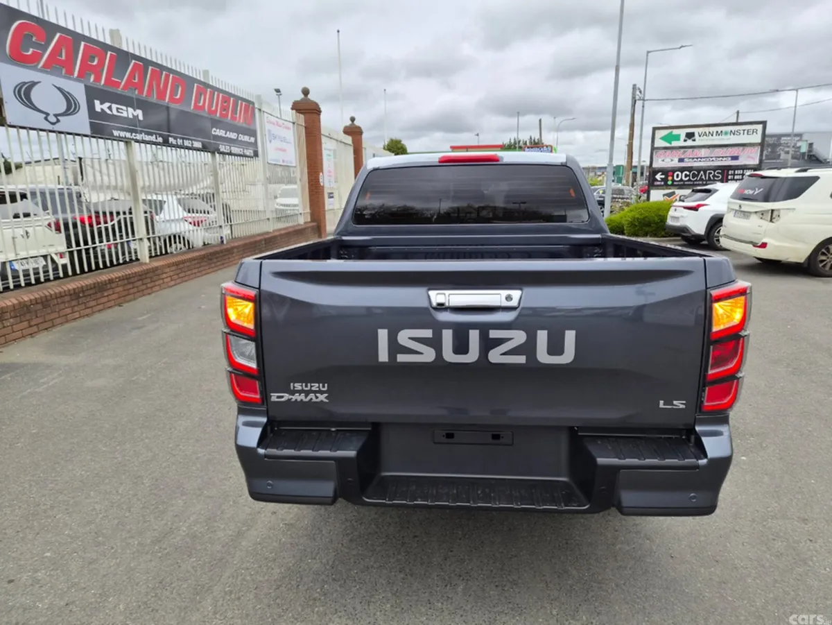 Isuzu D-Max Pick Up, Diesel, 2027, Grey
