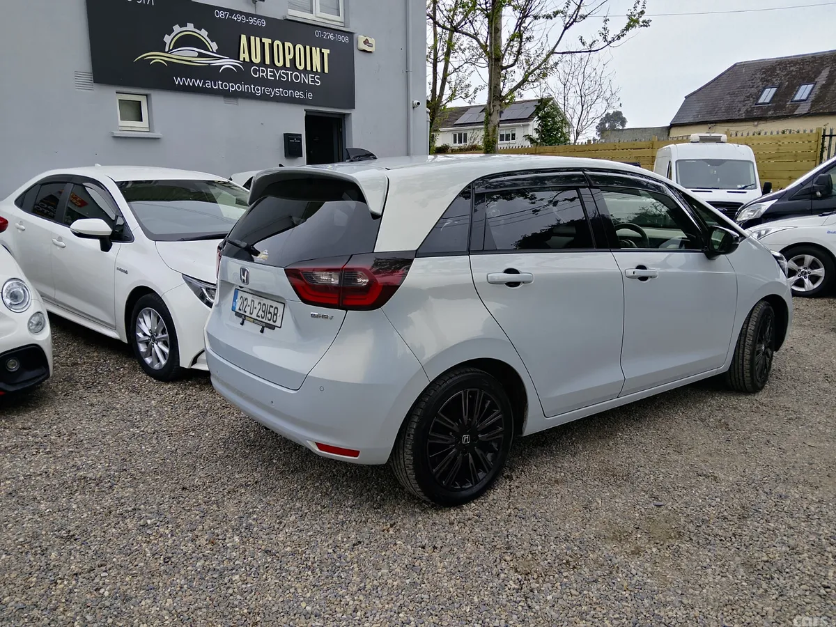 Honda Fit Hatchback, Petrol Hybrid, 2021, Grey