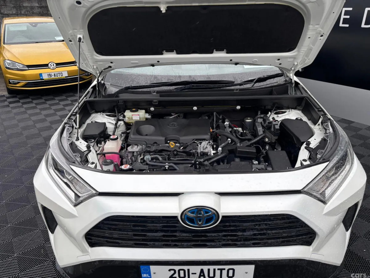 Toyota RAV4 Hatchback, Petrol Hybrid, 2020, White