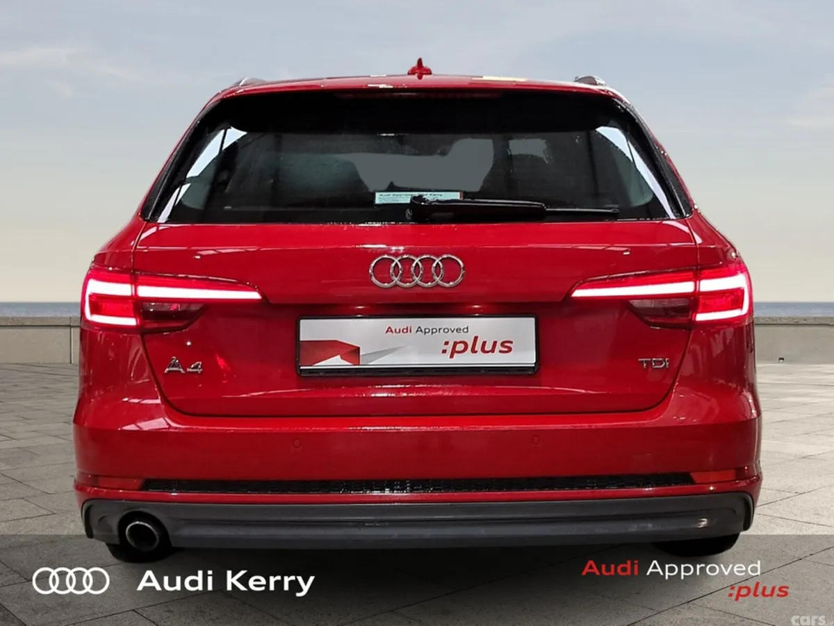 Audi A4 Estate, Diesel, 2017, Red