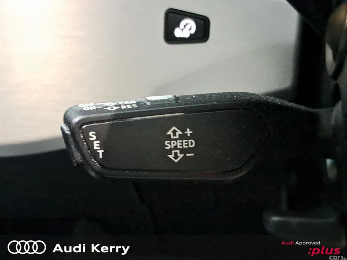 Audi A4 Estate, Diesel, 2017, Red