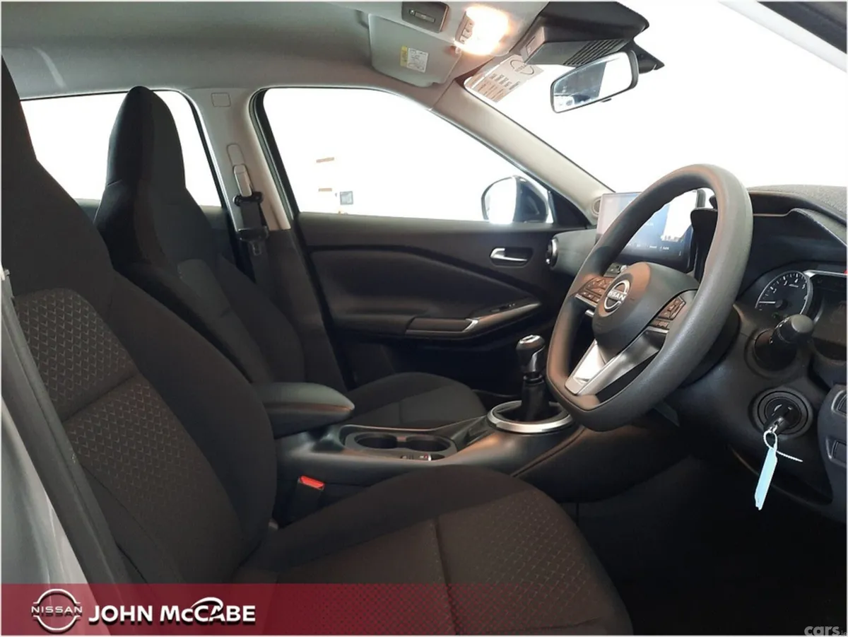 Nissan Juke MPV, Petrol, 2025, Grey