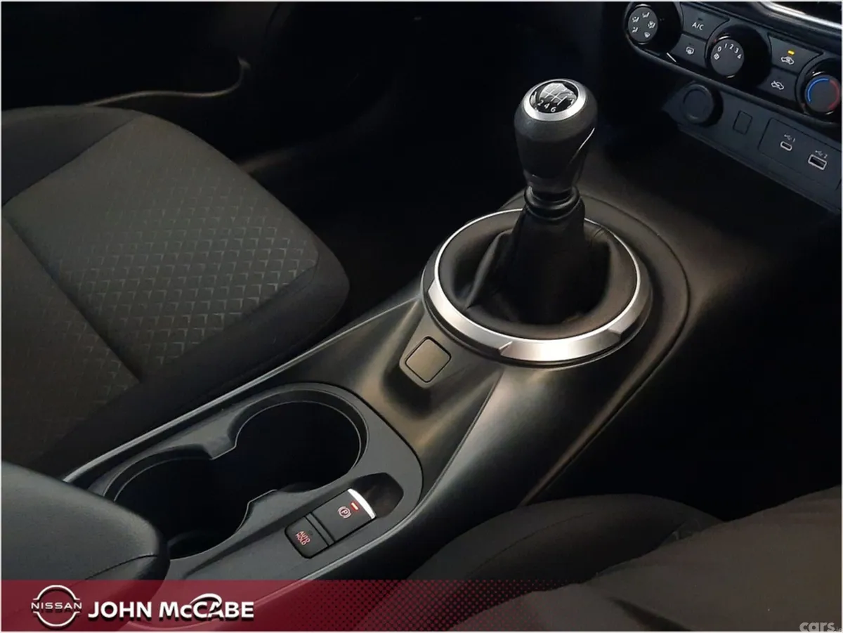 Nissan Juke MPV, Petrol, 2025, Grey